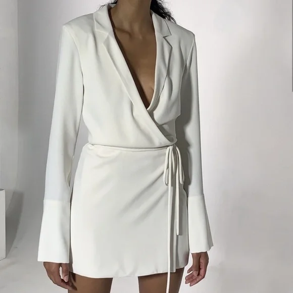 Orseund Iris Boxy Wrap Dress White Ivory Size S - Picture 1 of 9